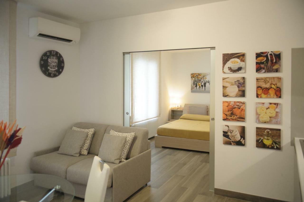 Andrea Luxury Apartments - D'Azeglio Bologna Buitenkant foto